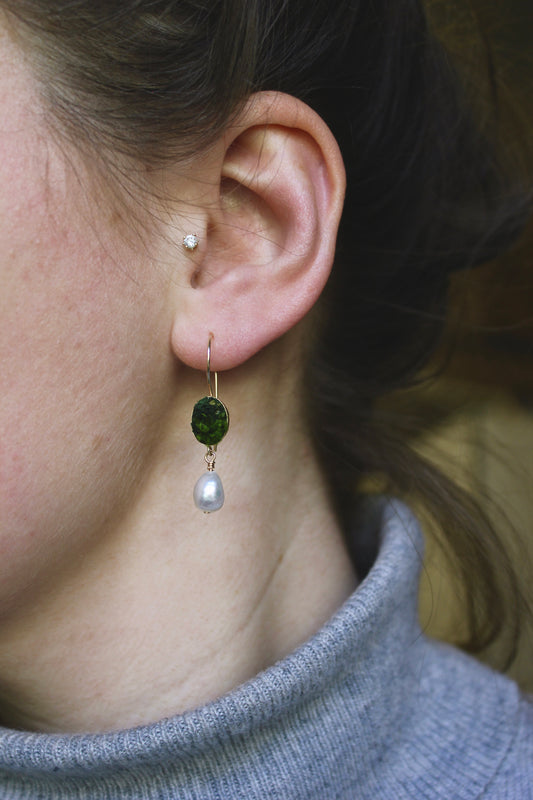Moss Pearl Drop Earrings