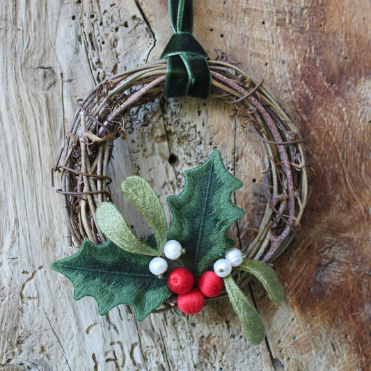 'Forever Mistletoe' PDF