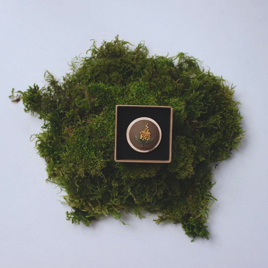 Floral Pin - Natural